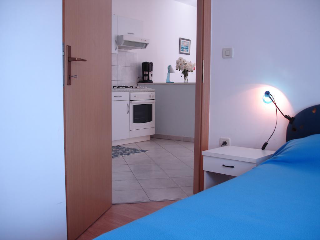 Gracia Apartments Funtana Zimmer foto